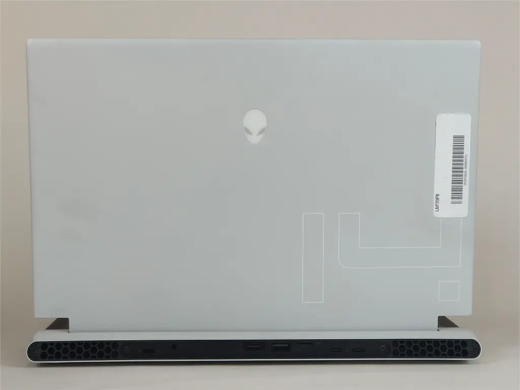 Dell Alienware x14 - B.webp