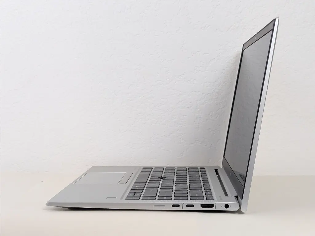 HP EliteBook - R.webp