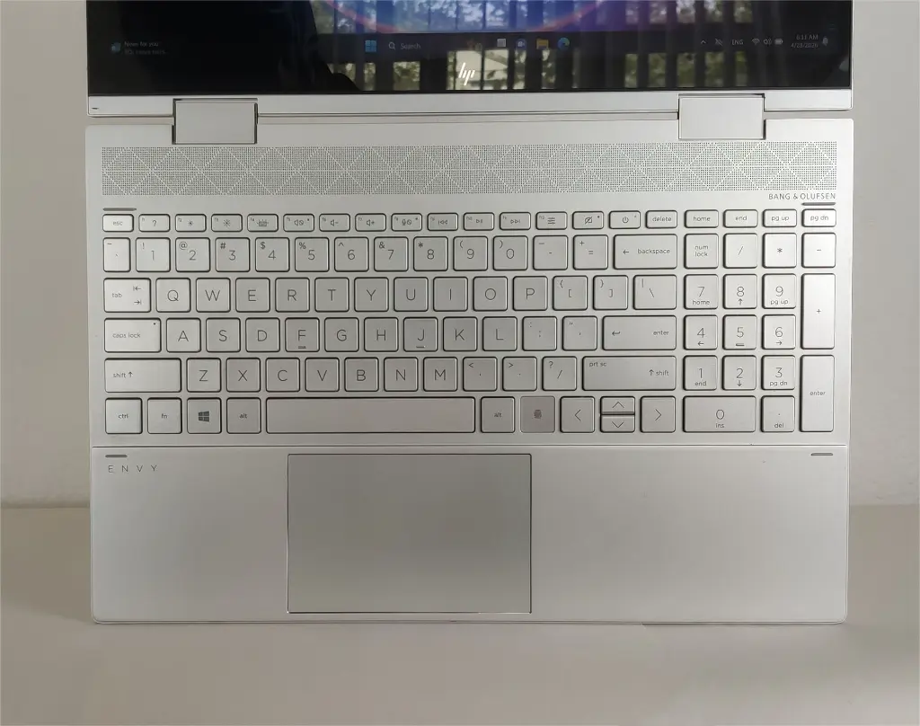 HP ENVY-3 x360 2-in-1 15-ew0013dx Laptop - TK.webp