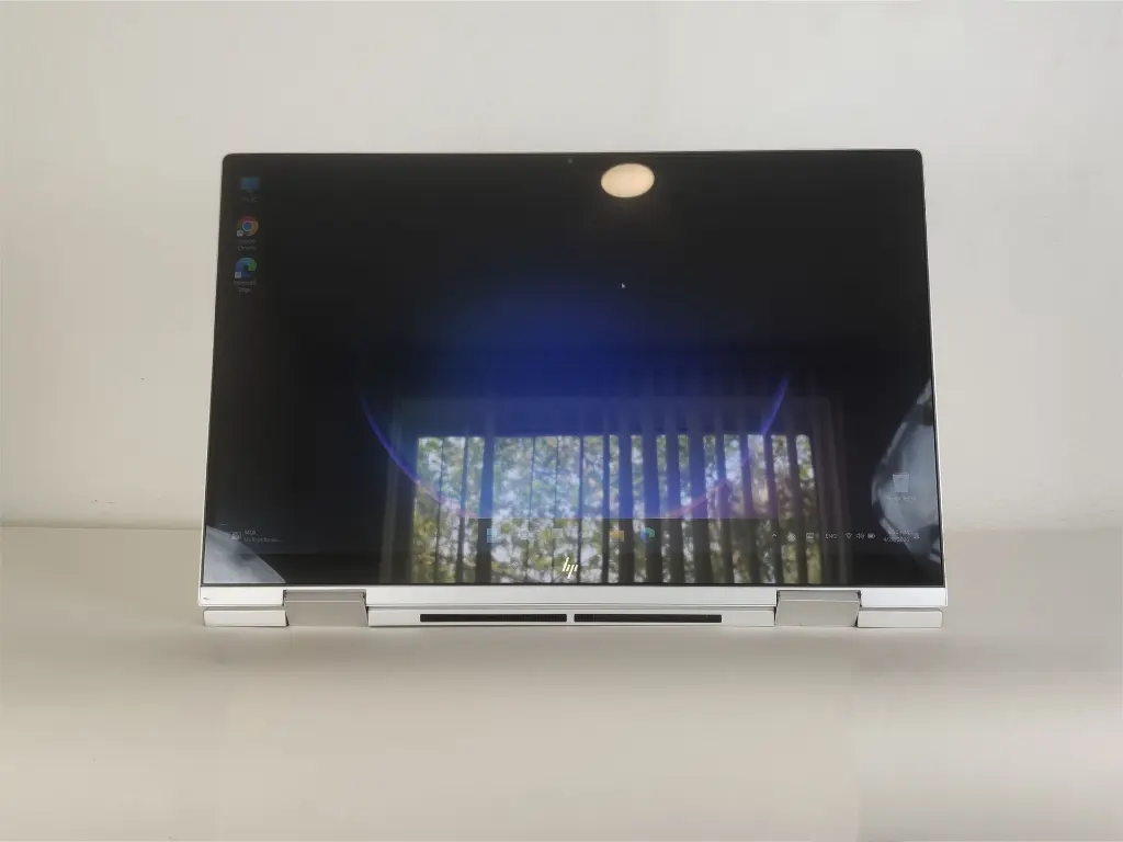 HP ENVY-3 x360 2-in-1 15-ew0013dx Laptop - F2.webp