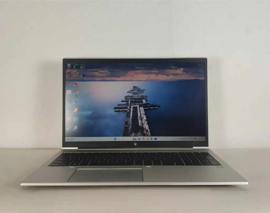HP EliteBook 855 G8 Laptop