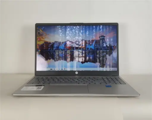 [L1009] HP 15-fd0023dx